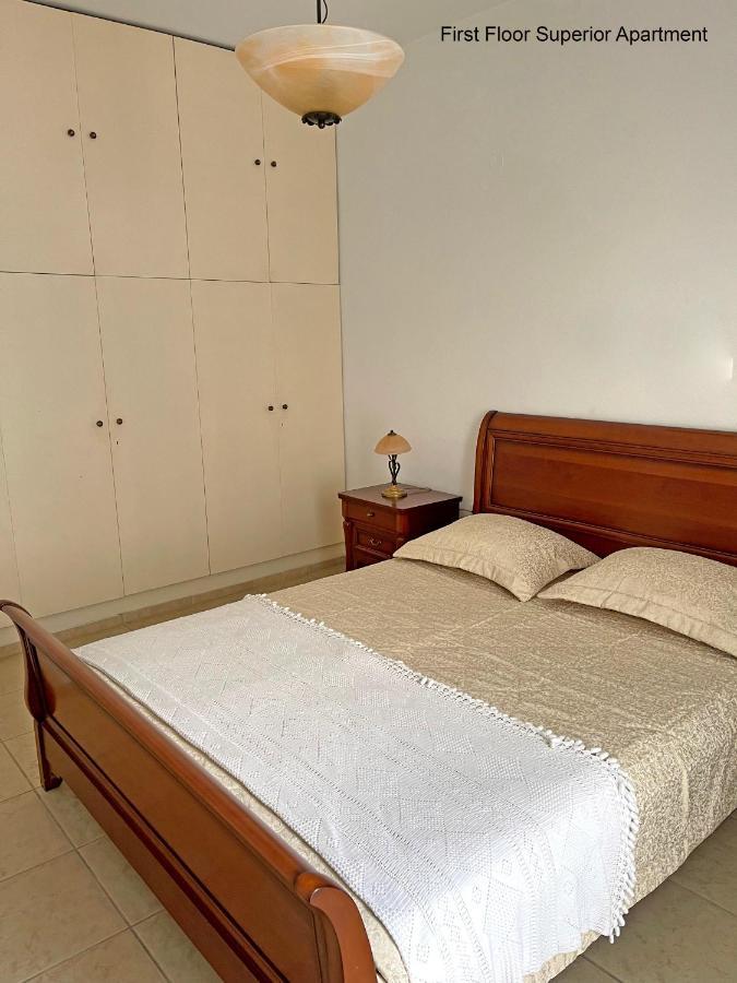 Ocean Village Apartments Agia Pelagia 외부 사진