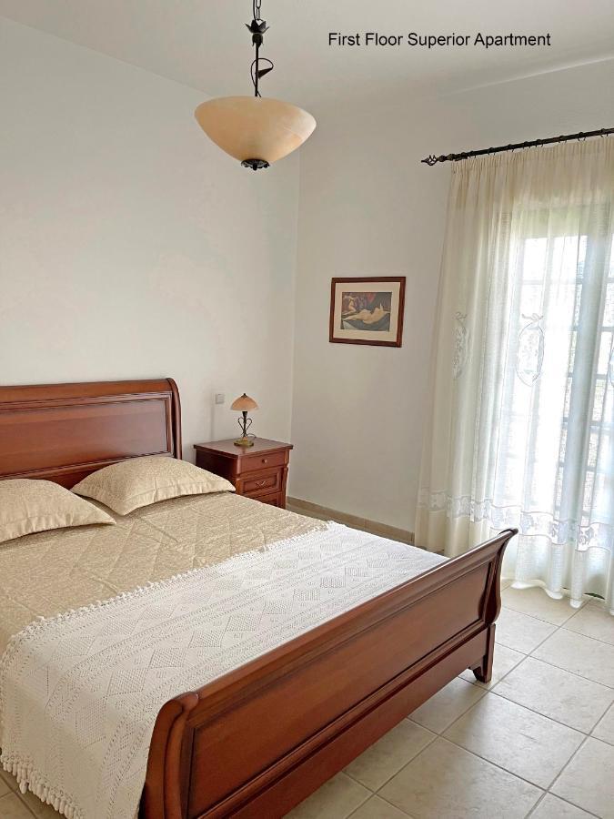 Ocean Village Apartments Agia Pelagia 외부 사진